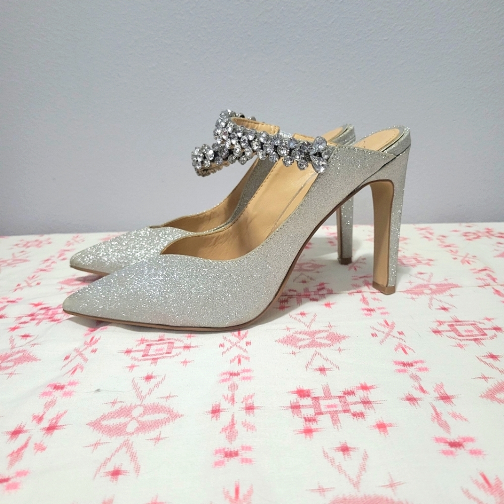 Jewel by Badgley Mischka